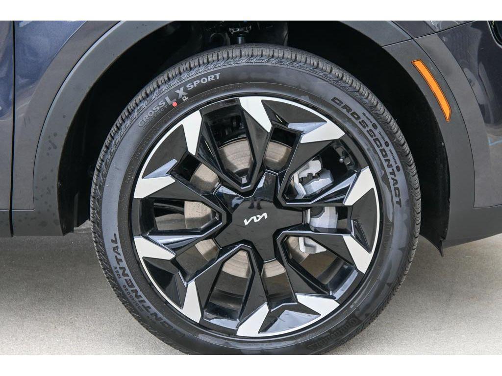 new 2026 Kia Sorento car, priced at $40,970