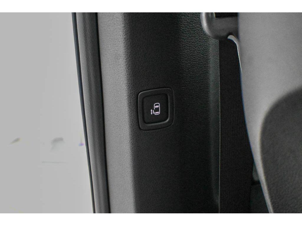 new 2026 Kia Carnival Hybrid car, priced at $55,395