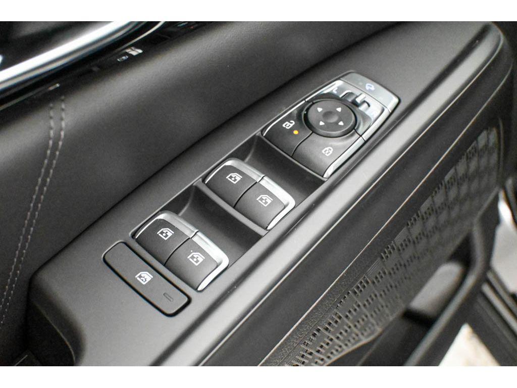 new 2026 Kia Carnival Hybrid car, priced at $55,395