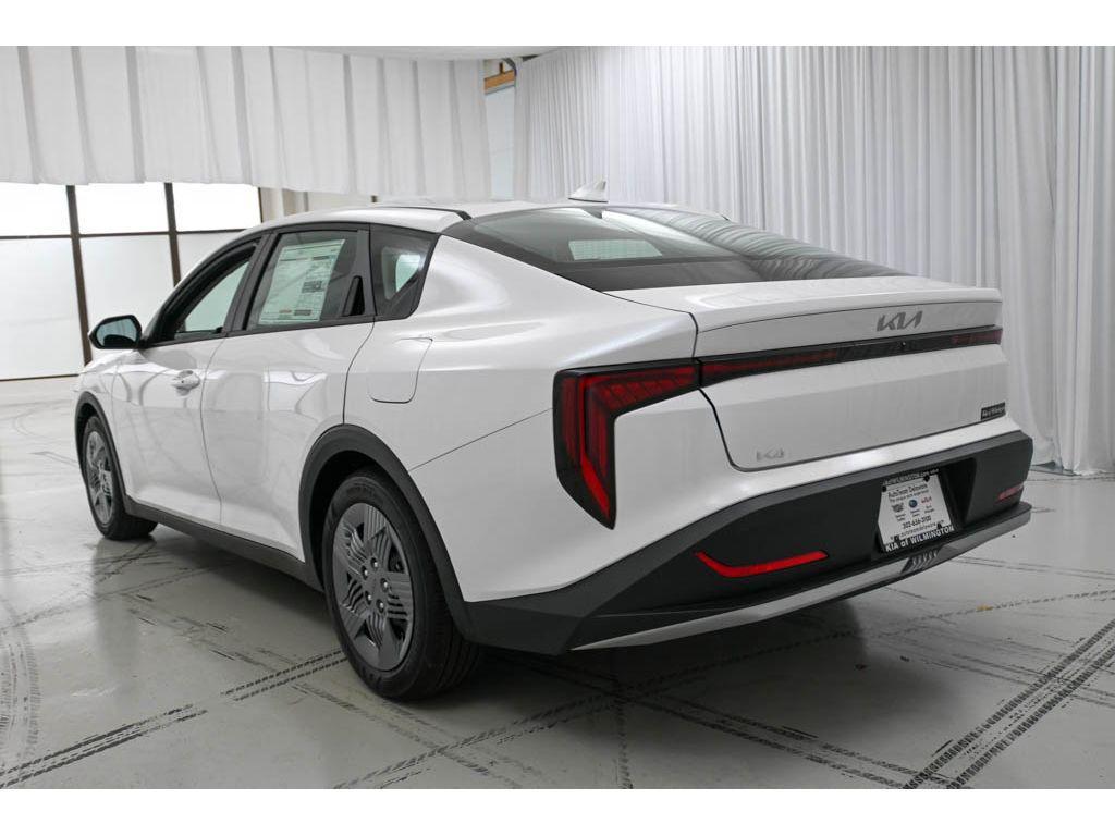 new 2025 Kia K4 car, priced at $23,270