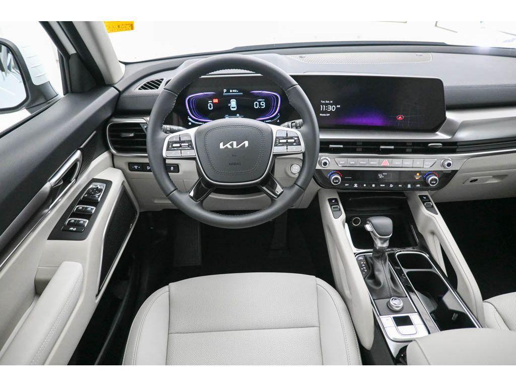 new 2025 Kia Telluride car, priced at $41,990