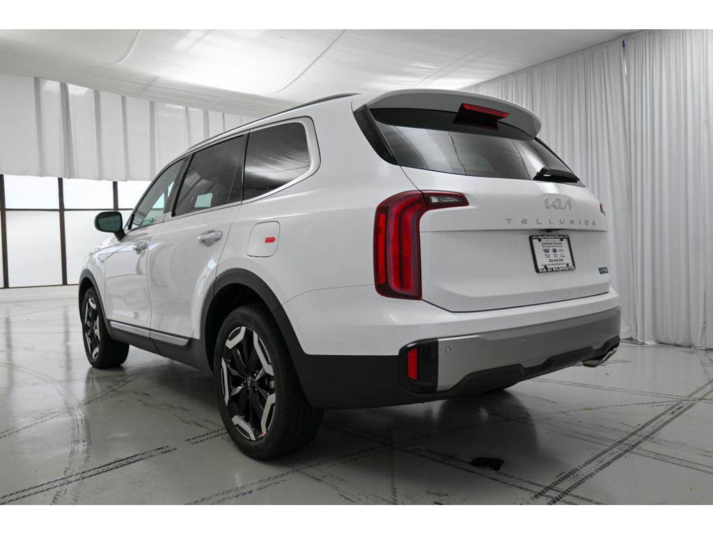 new 2025 Kia Telluride car, priced at $41,990