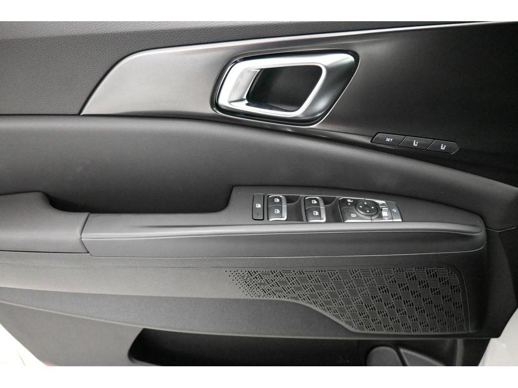 new 2026 Kia Carnival car, priced at $48,080