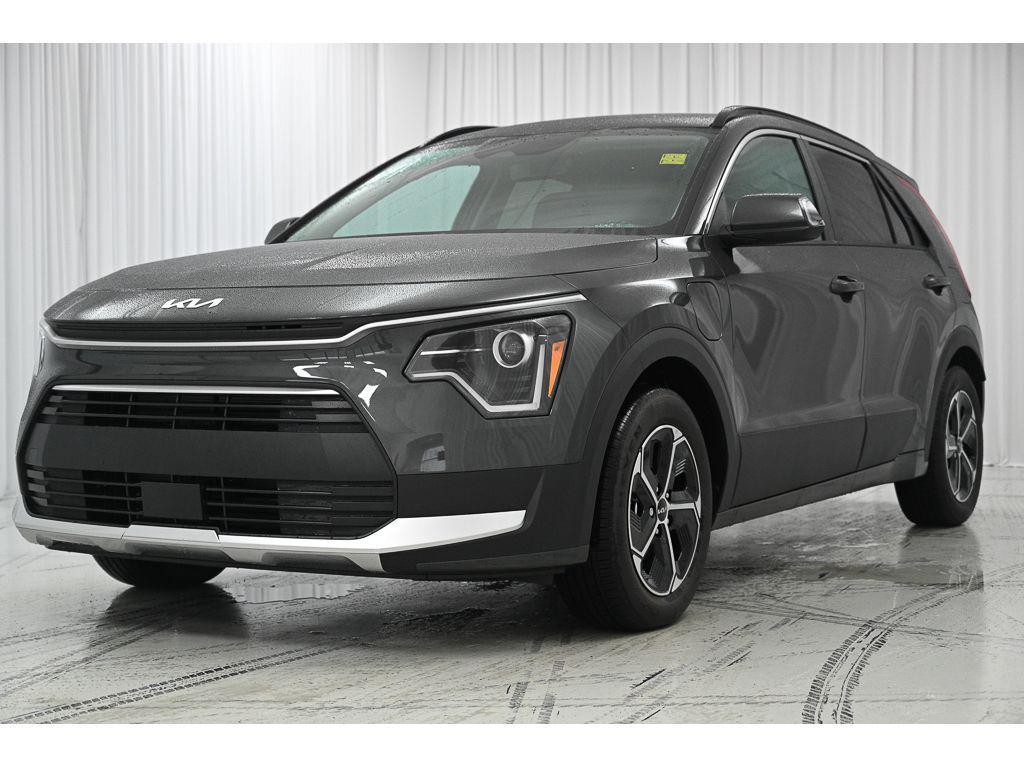 new 2025 Kia Niro Plug-In Hybrid car, priced at $35,740