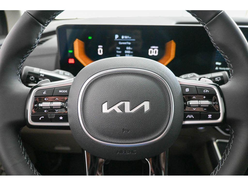new 2026 Kia Carnival Hybrid car, priced at $44,760