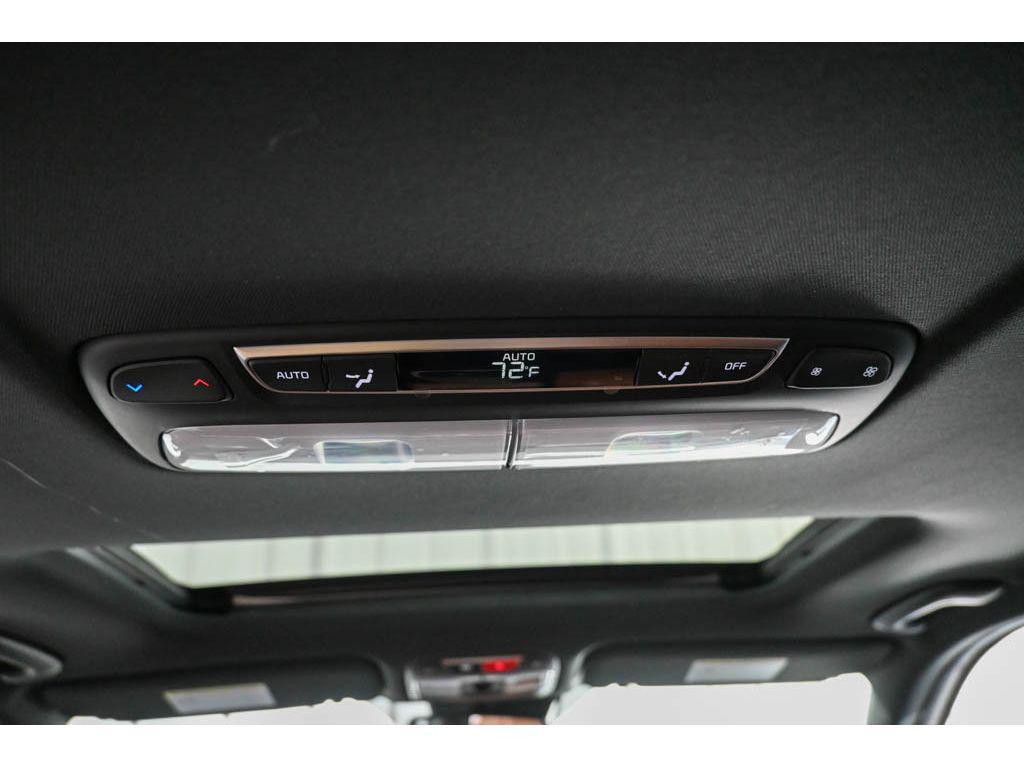 new 2025 Kia Telluride car, priced at $48,070