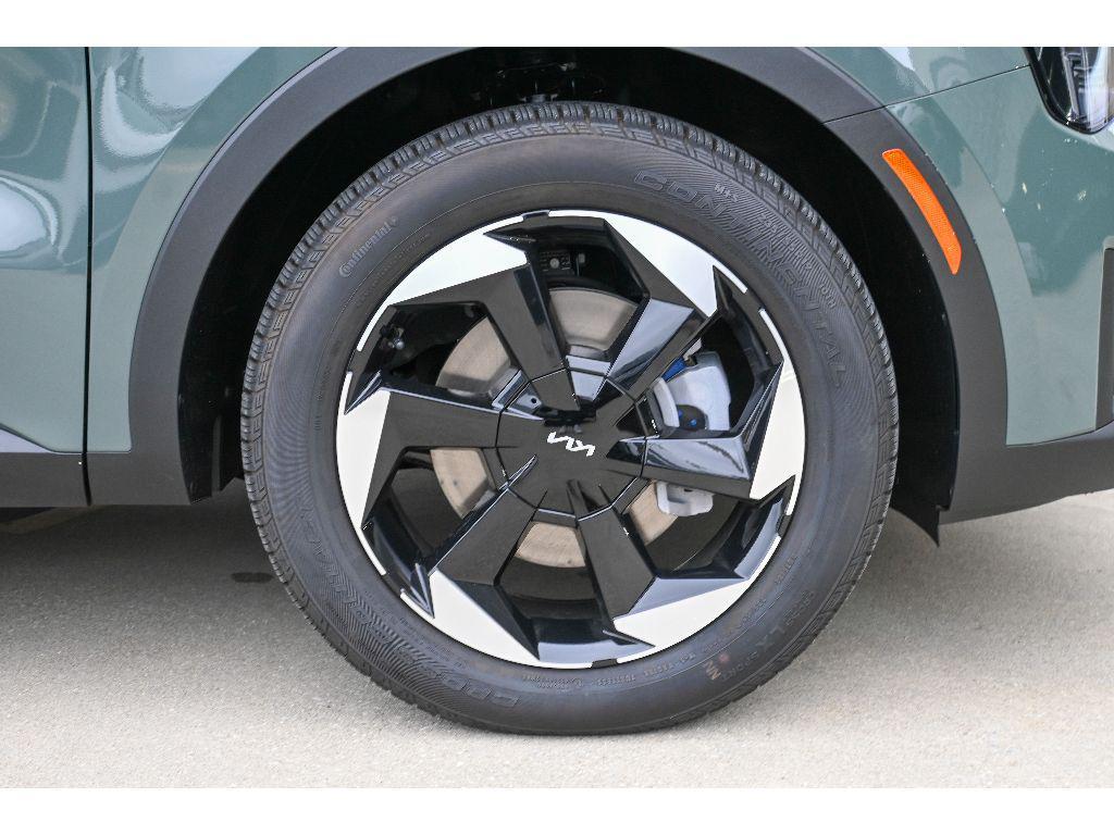 new 2025 Kia Sorento Hybrid car, priced at $41,980