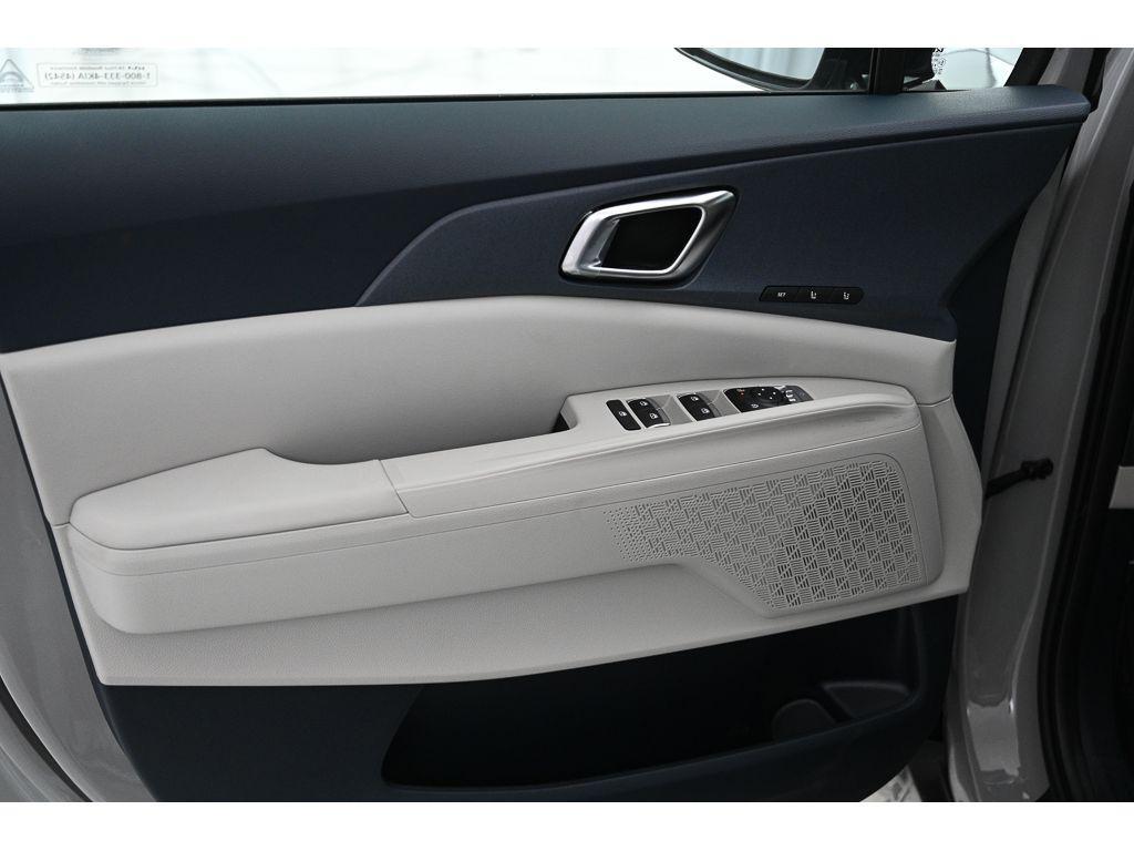 new 2026 Kia Carnival car, priced at $47,420