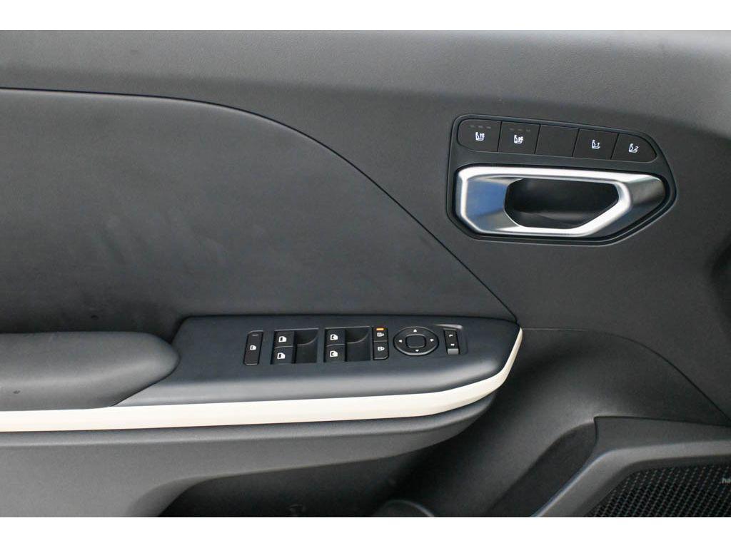 new 2025 Kia K4 car, priced at $27,625