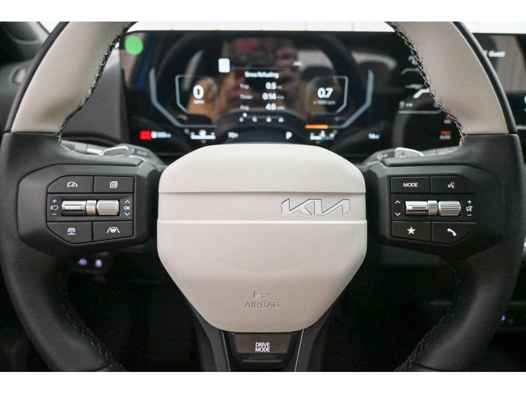 new 2025 Kia K4 car, priced at $27,625