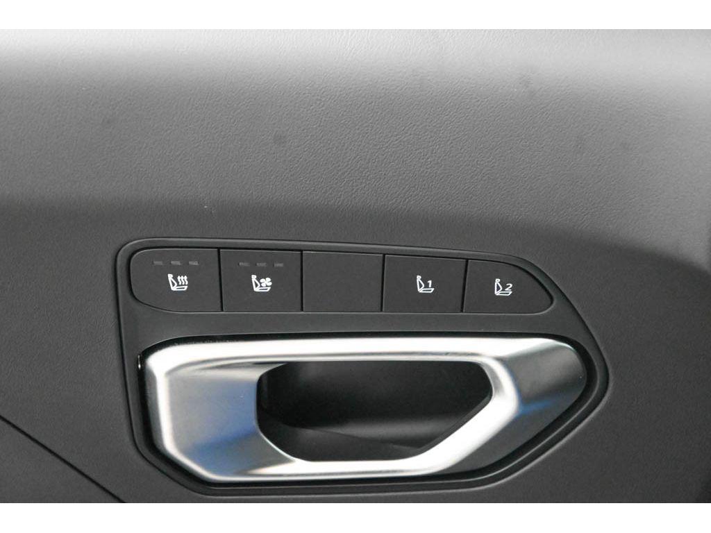 new 2025 Kia K4 car, priced at $27,625