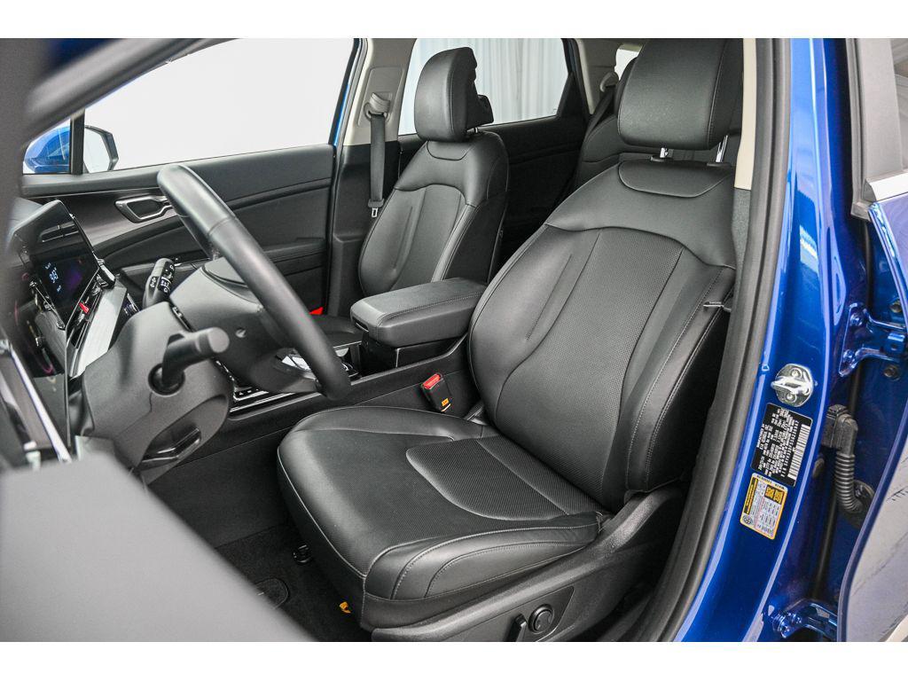used 2025 Kia Sportage car, priced at $26,994