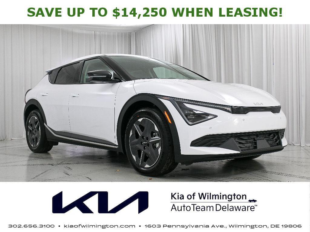 new 2025 Kia EV6 car, priced at $51,360