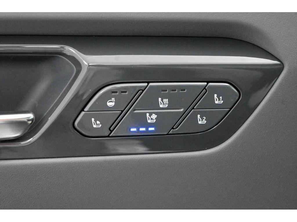 new 2026 Kia EV9 car, priced at $74,695