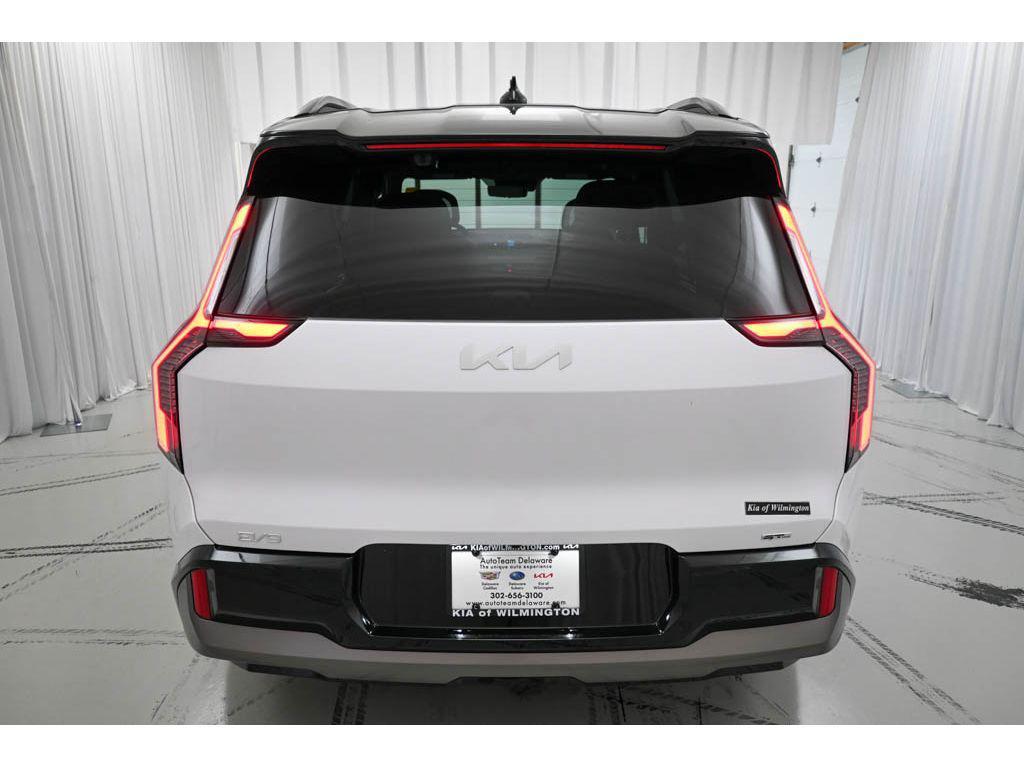 new 2026 Kia EV9 car, priced at $74,695