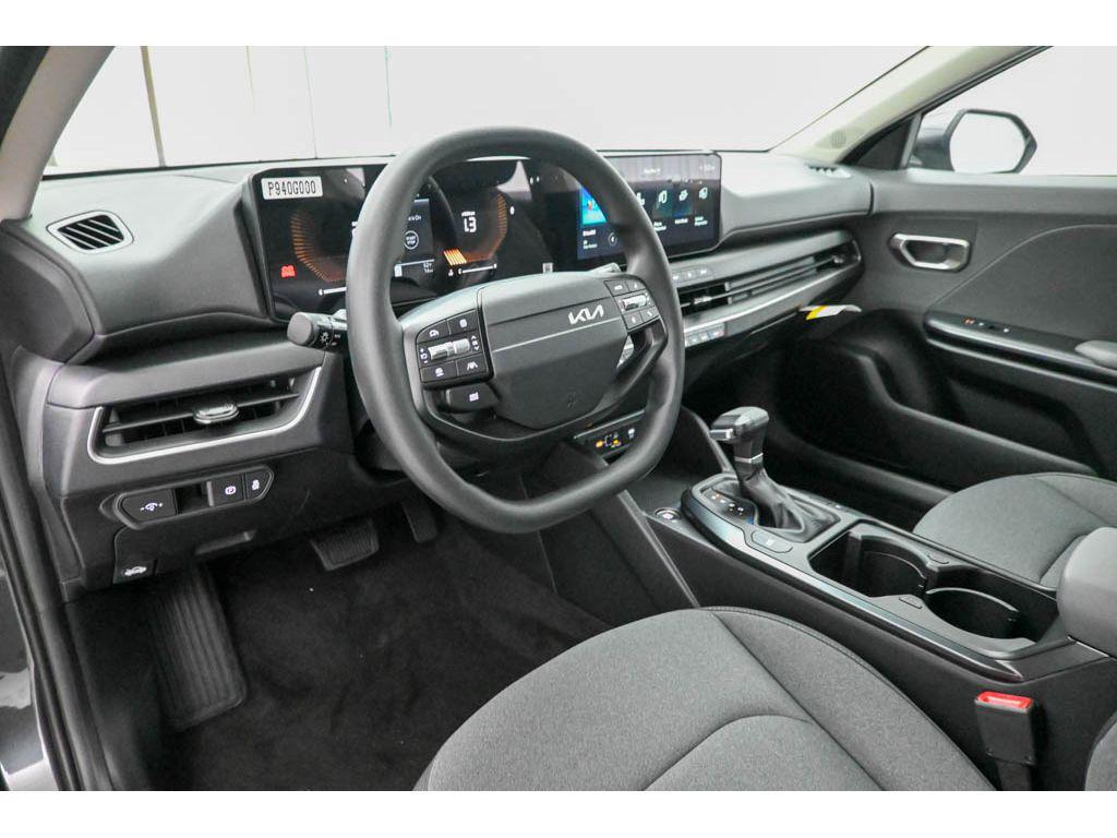 new 2025 Kia K4 car, priced at $23,875