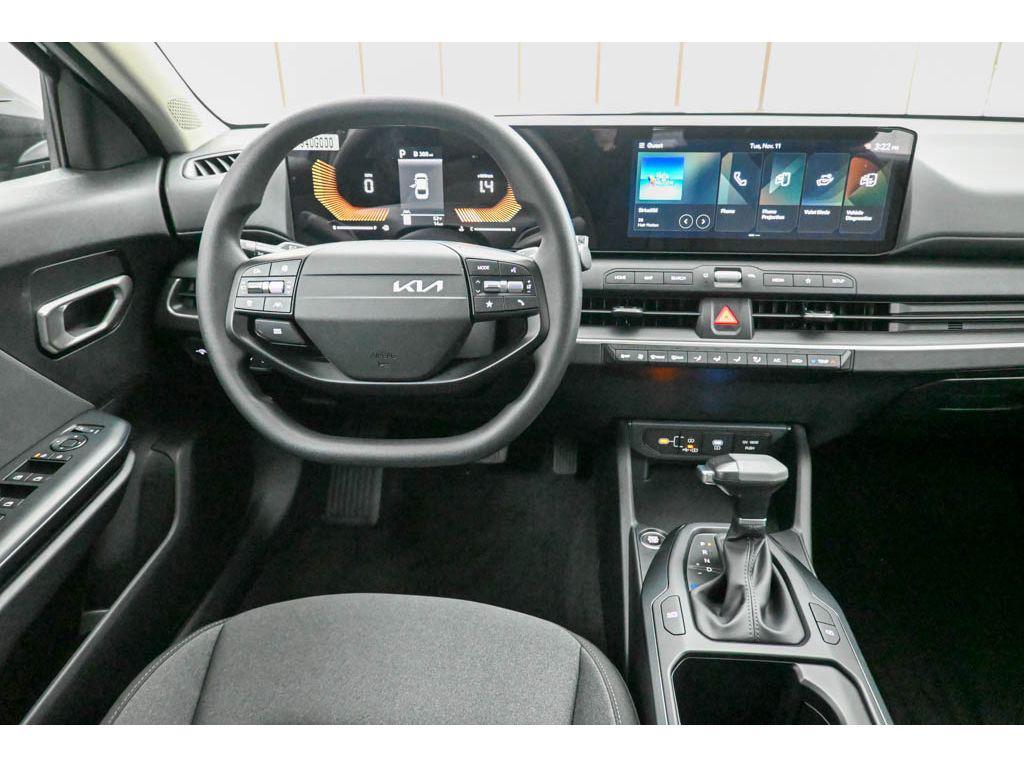 new 2025 Kia K4 car, priced at $23,875