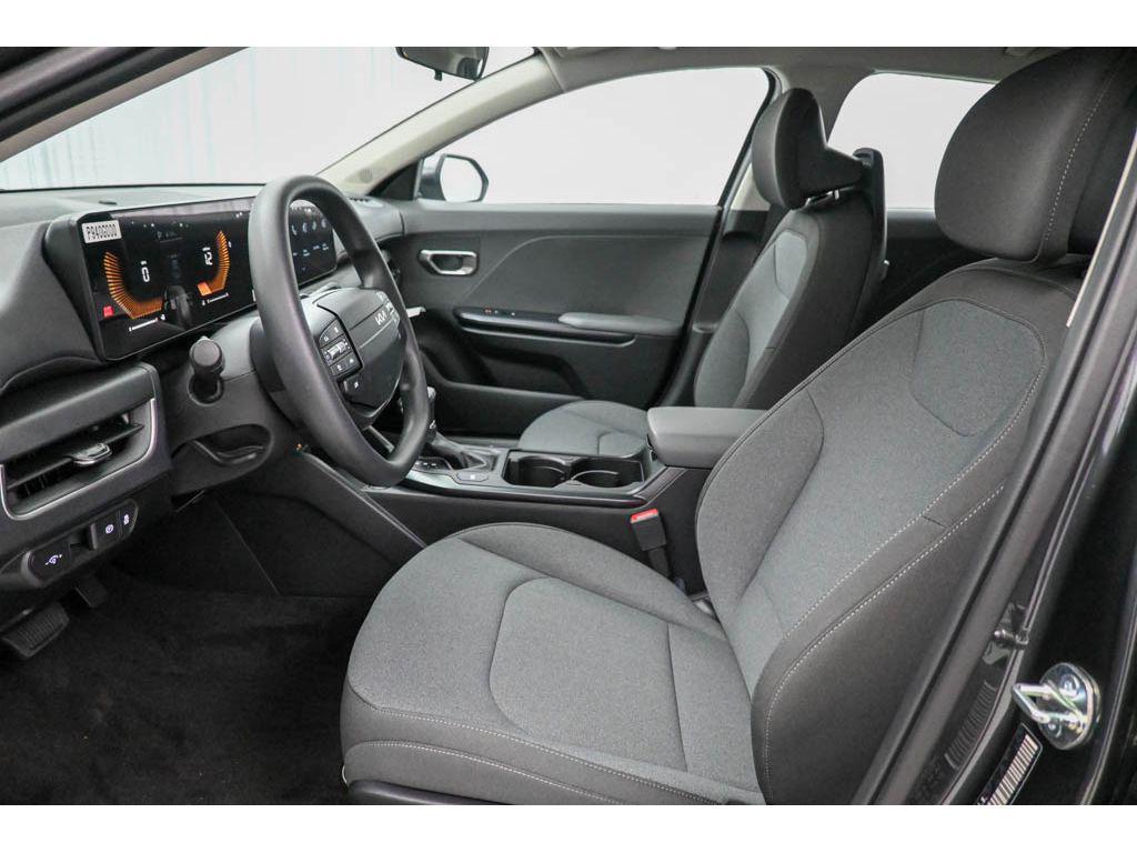 new 2025 Kia K4 car, priced at $23,875