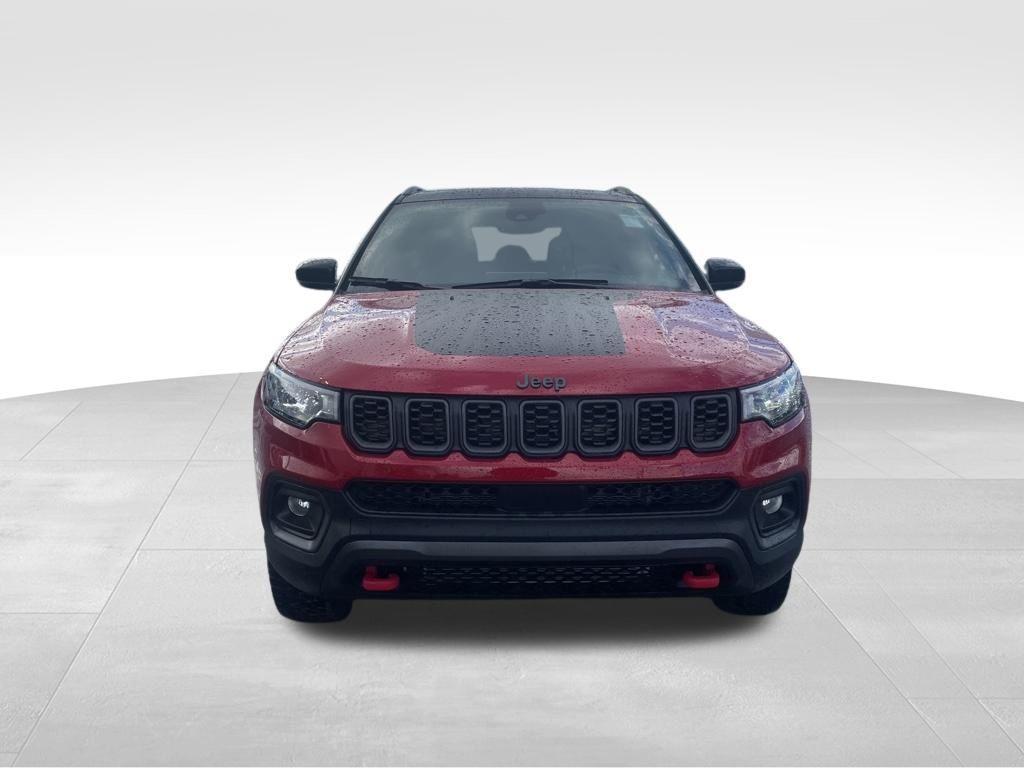 new 2026 Jeep Compass car, priced at $40,211