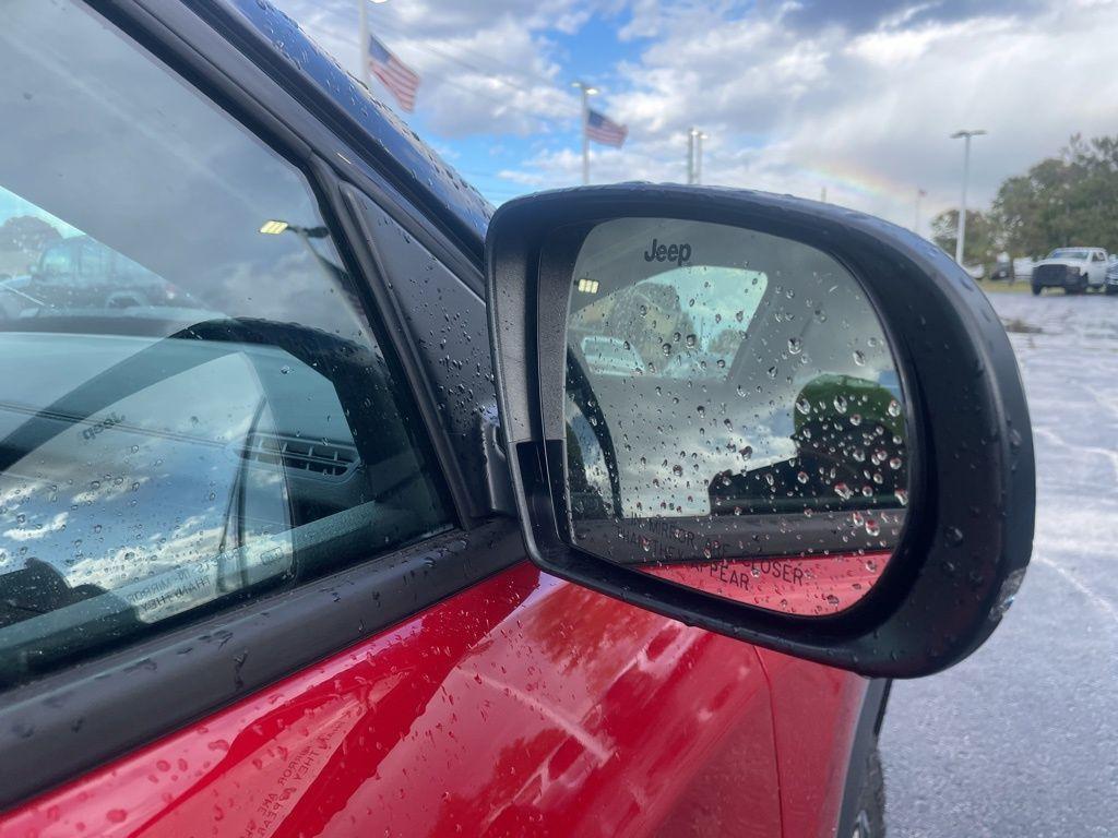 new 2026 Jeep Compass car, priced at $40,211