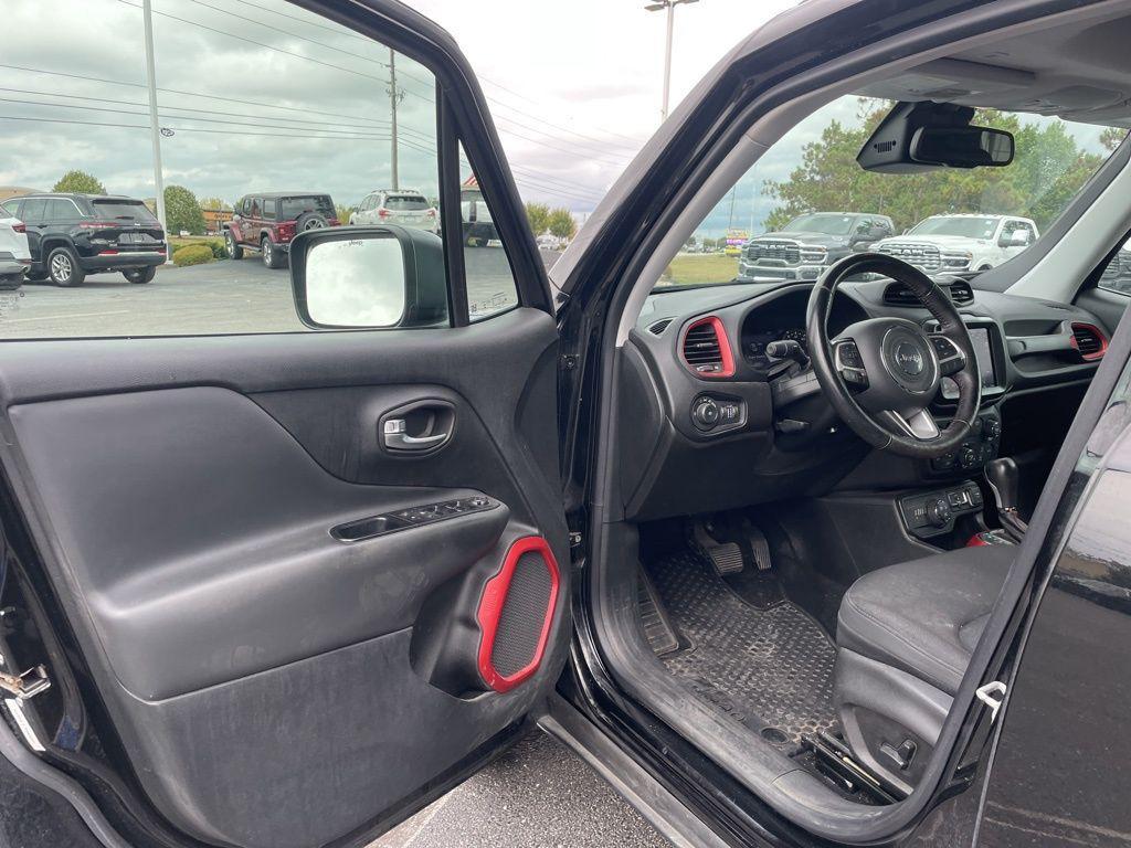 used 2018 Jeep Renegade car, priced at $14,438