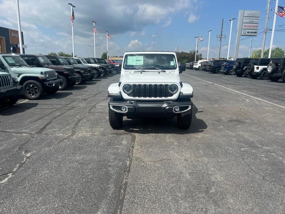 new 2024 Jeep Gladiator car, priced at $43,871