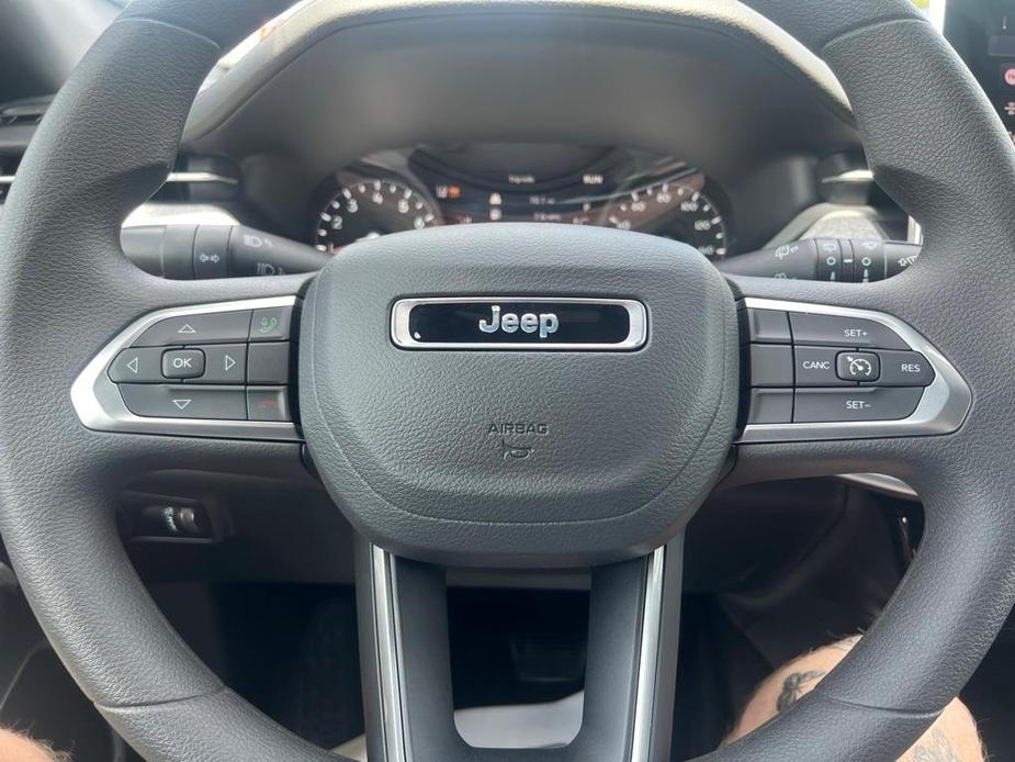 new 2024 Jeep Compass car, priced at $29,332