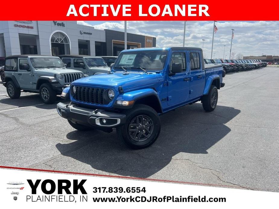 new 2024 Jeep Gladiator car, priced at $43,277