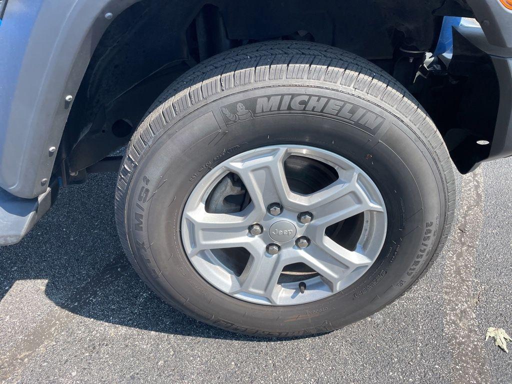 used 2021 Jeep Wrangler Unlimited car, priced at $30,250