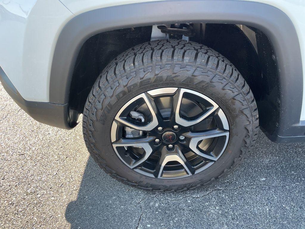 new 2025 Jeep Compass car, priced at $35,814