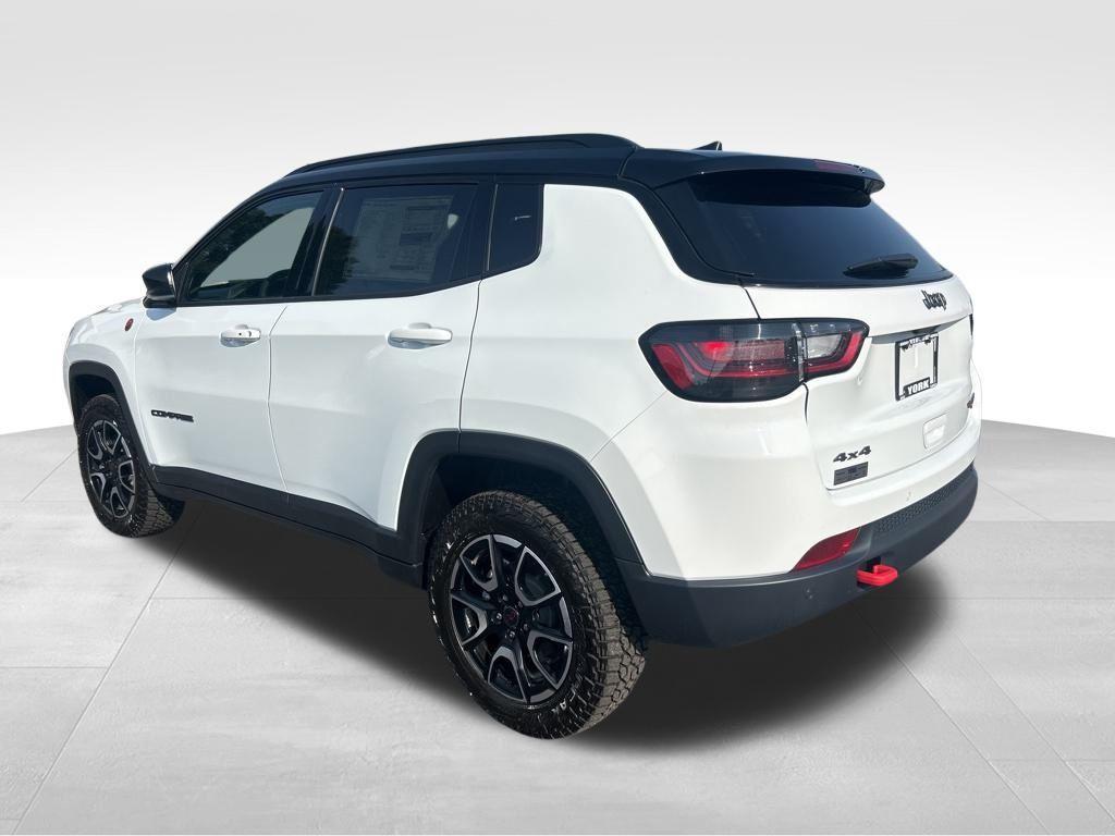 new 2025 Jeep Compass car, priced at $39,499