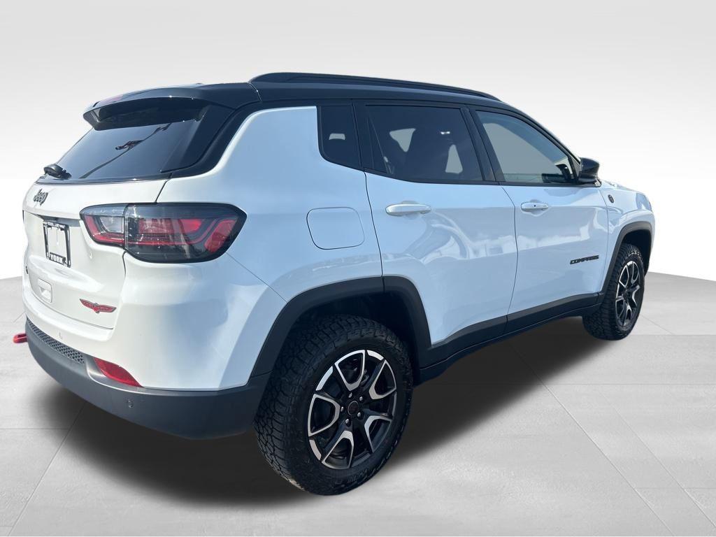new 2025 Jeep Compass car, priced at $39,499