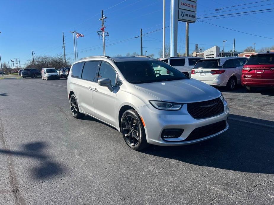 used 2022 Chrysler Pacifica car, priced at $36,629