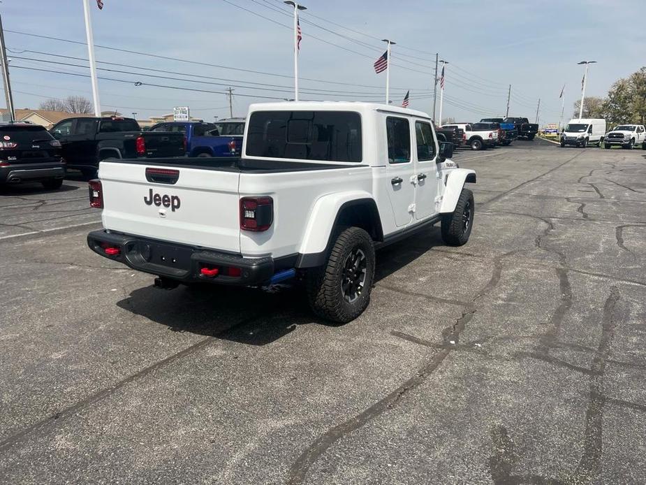 new 2024 Jeep Gladiator car, priced at $58,212