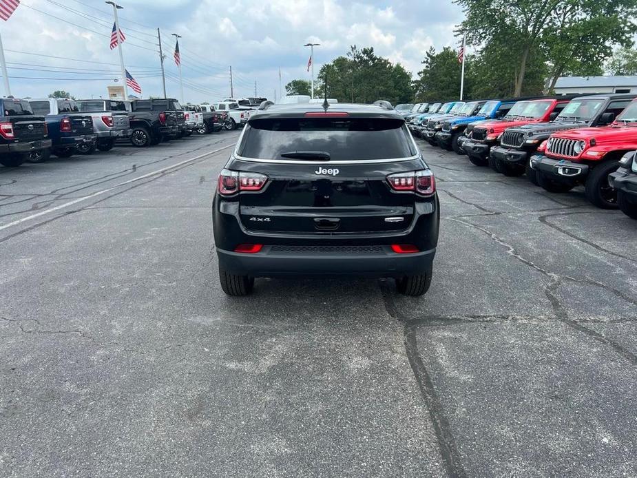 new 2024 Jeep Compass car, priced at $30,218