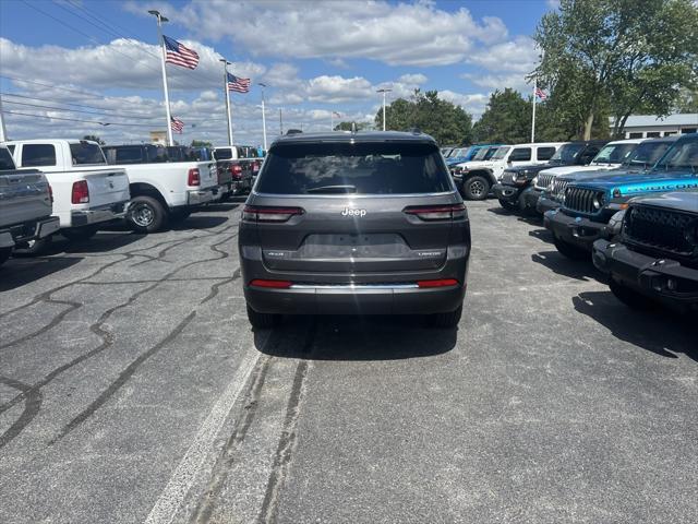 new 2024 Jeep Grand Cherokee L car, priced at $37,402