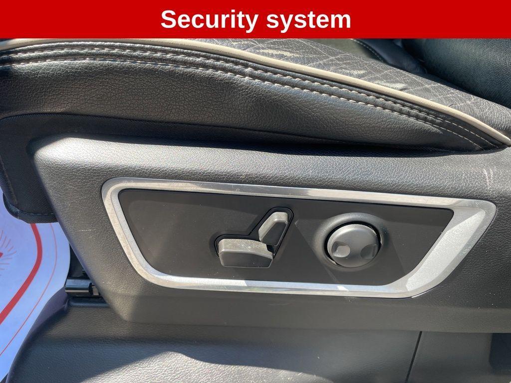 used 2022 Ram 1500 car, priced at $38,820