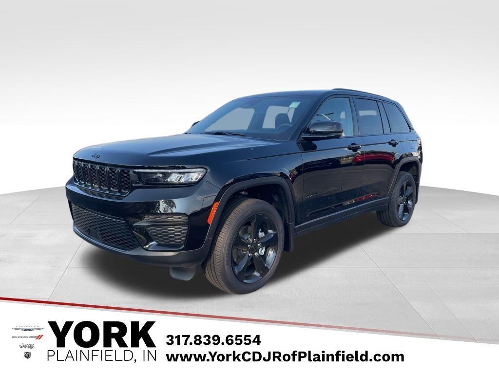 new 2025 Jeep Grand Cherokee car, priced at $45,093