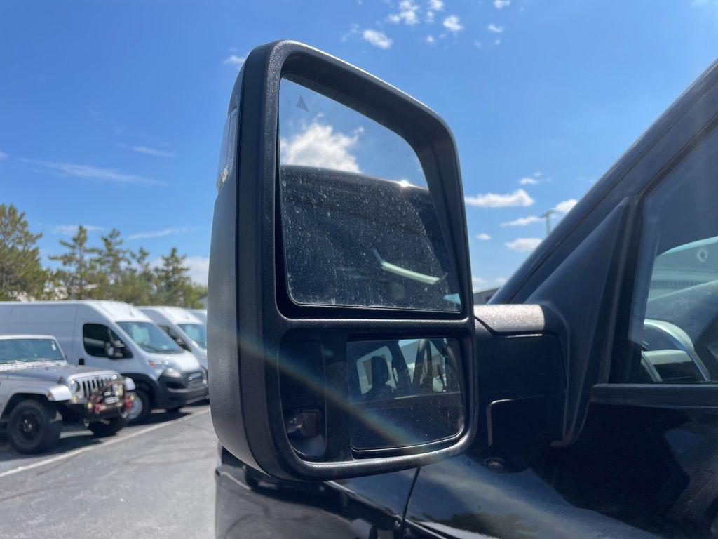 new 2025 Ram 2500 car, priced at $72,161