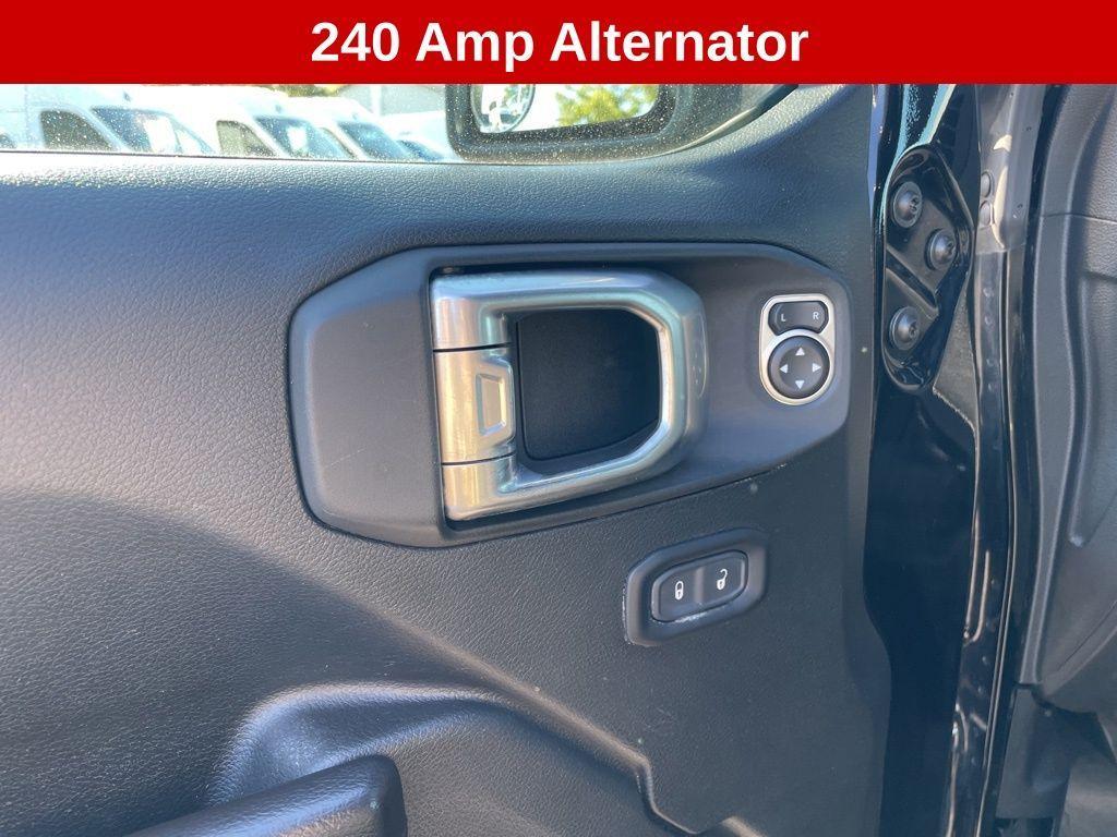 used 2020 Jeep Wrangler Unlimited car, priced at $35,000