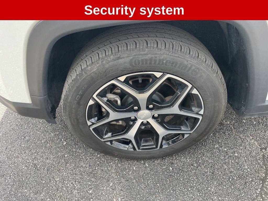 used 2024 Jeep Compass car, priced at $25,499