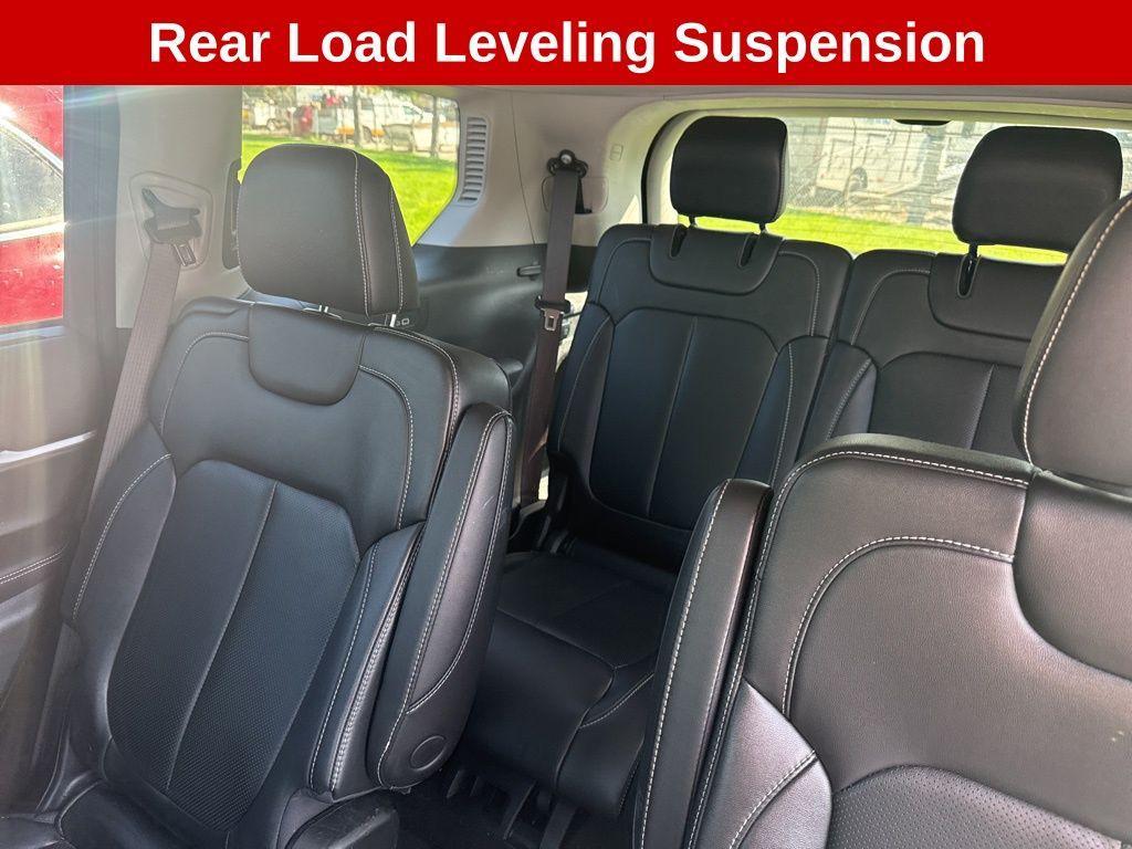 used 2022 Jeep Grand Cherokee L car, priced at $28,989