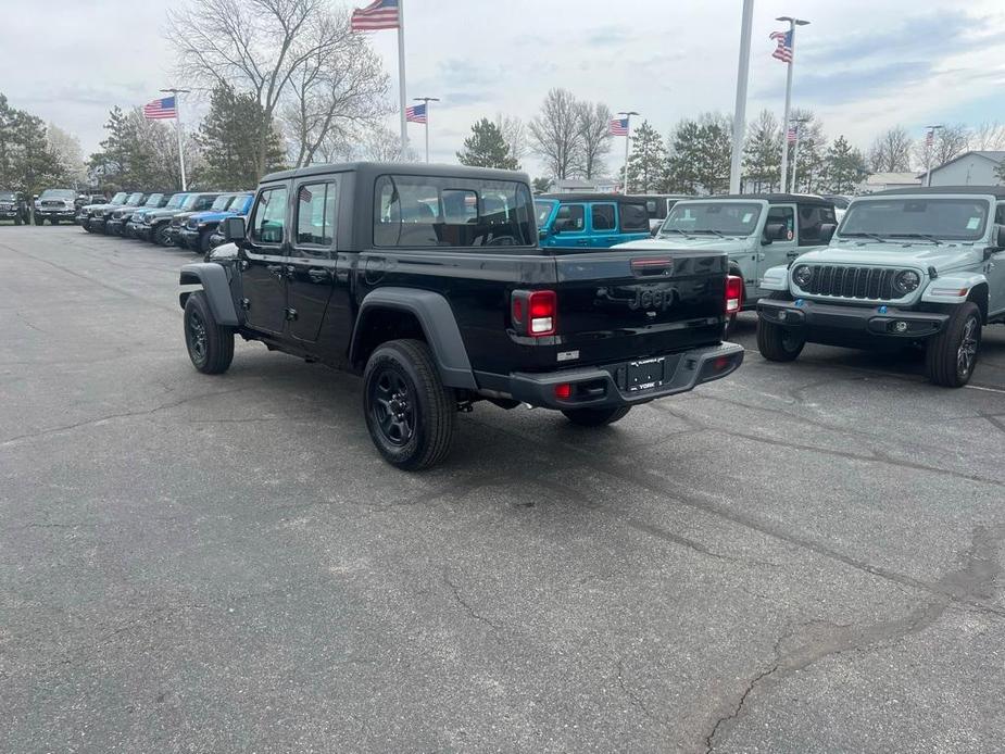 new 2024 Jeep Gladiator car, priced at $39,085