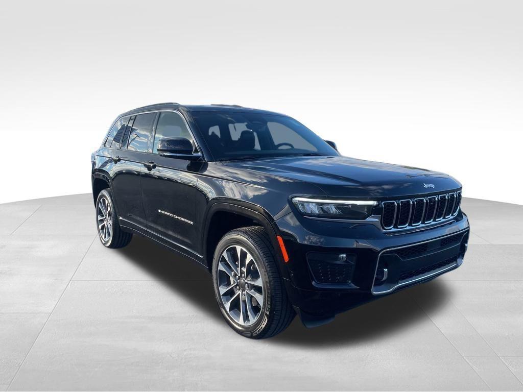new 2025 Jeep Grand Cherokee car, priced at $60,552
