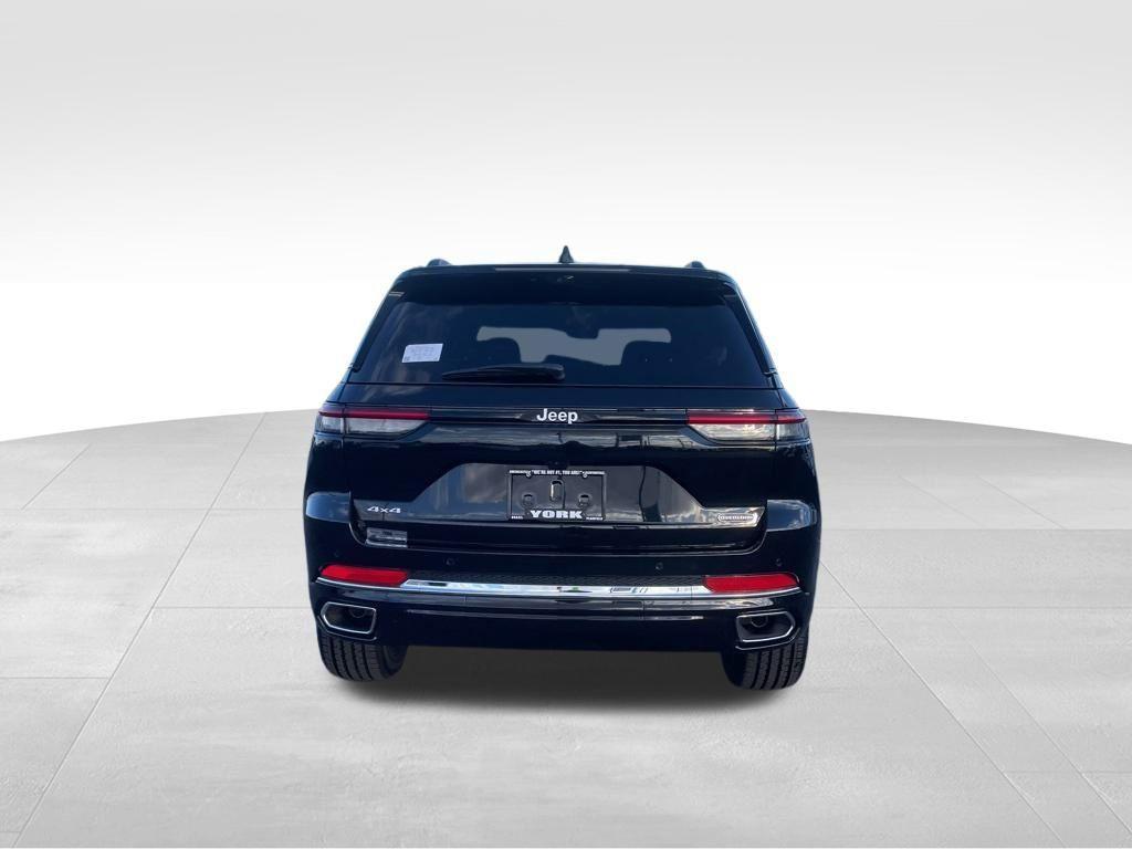 new 2025 Jeep Grand Cherokee car, priced at $60,552