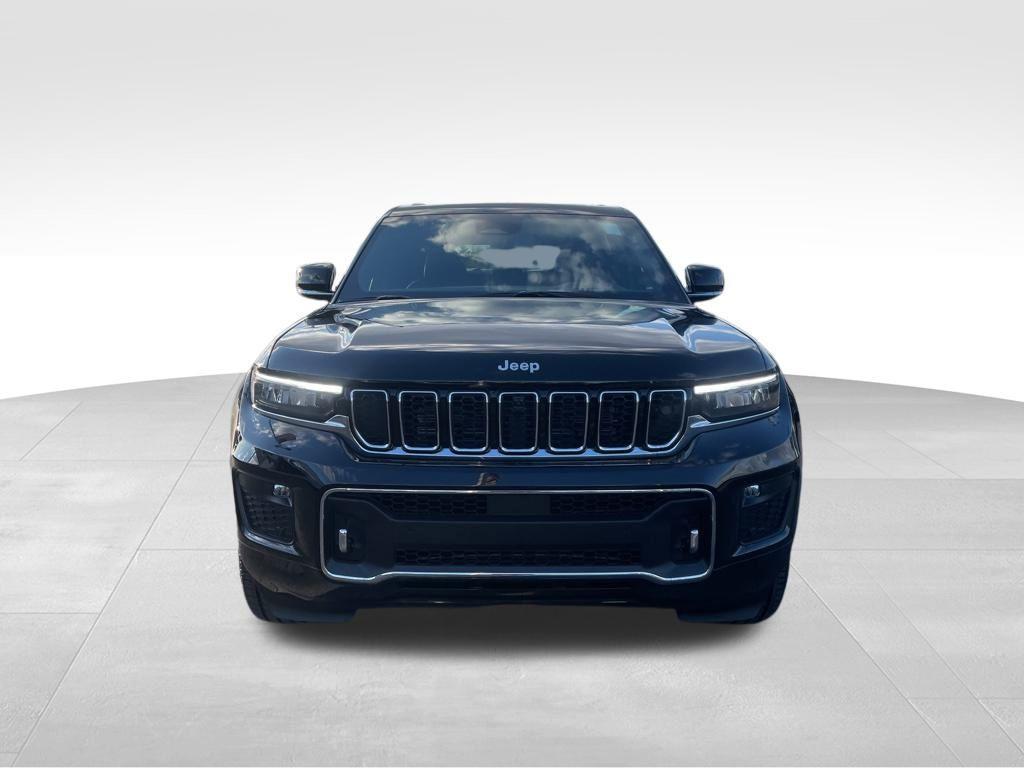 new 2025 Jeep Grand Cherokee car, priced at $60,552