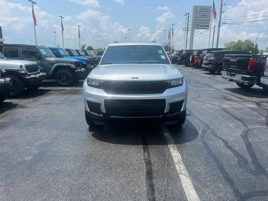 new 2024 Jeep Grand Cherokee L car, priced at $41,205