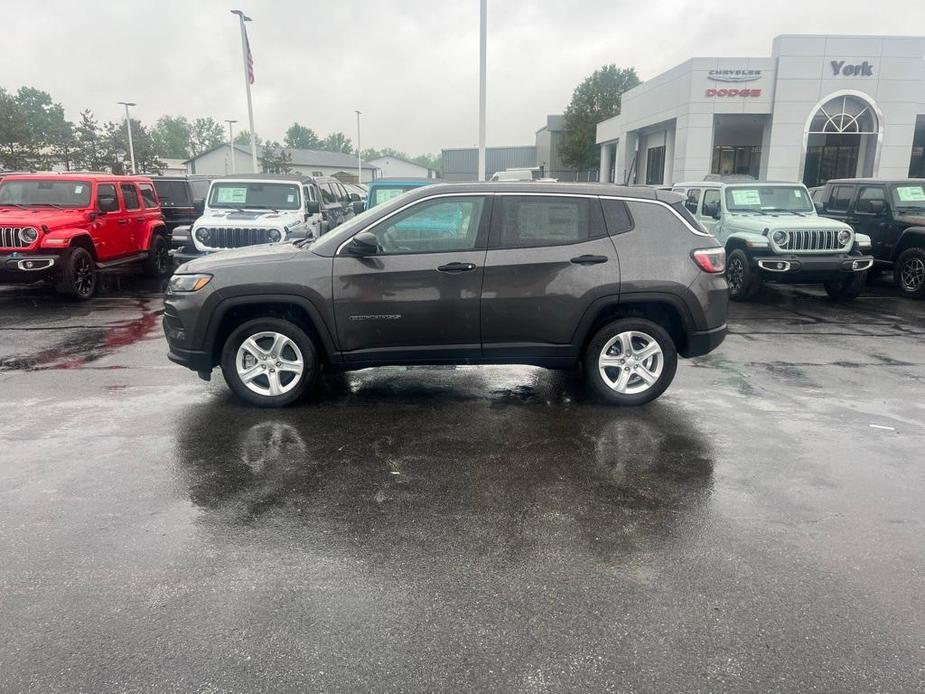 new 2024 Jeep Compass car, priced at $27,370