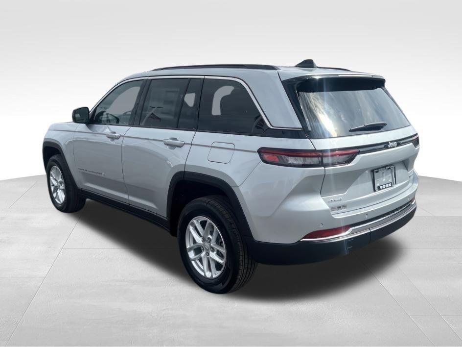 new 2025 Jeep Grand Cherokee car, priced at $39,567