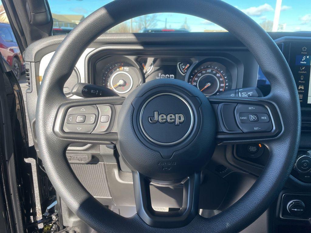 new 2026 Jeep Gladiator car, priced at $46,510